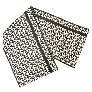 Michael Kors Infinity Style Scarf 🧣